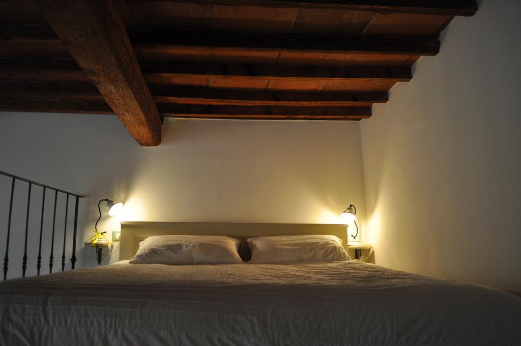 Armonie Di Villa Incontri B&B Florence Room photo